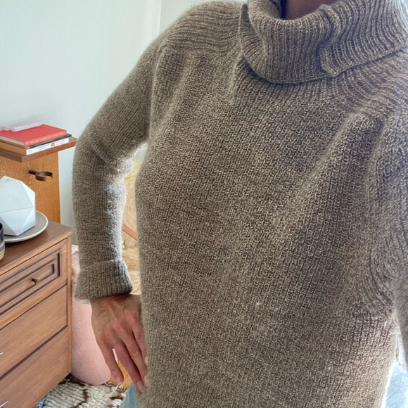 Reformation Alpaca Sweater - Picture 2 of 6